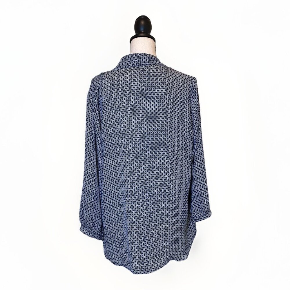 Laundry by Shelli Segal Top Women’s Large Blue And White Geometric Print Blouse - Picture 3 of 10